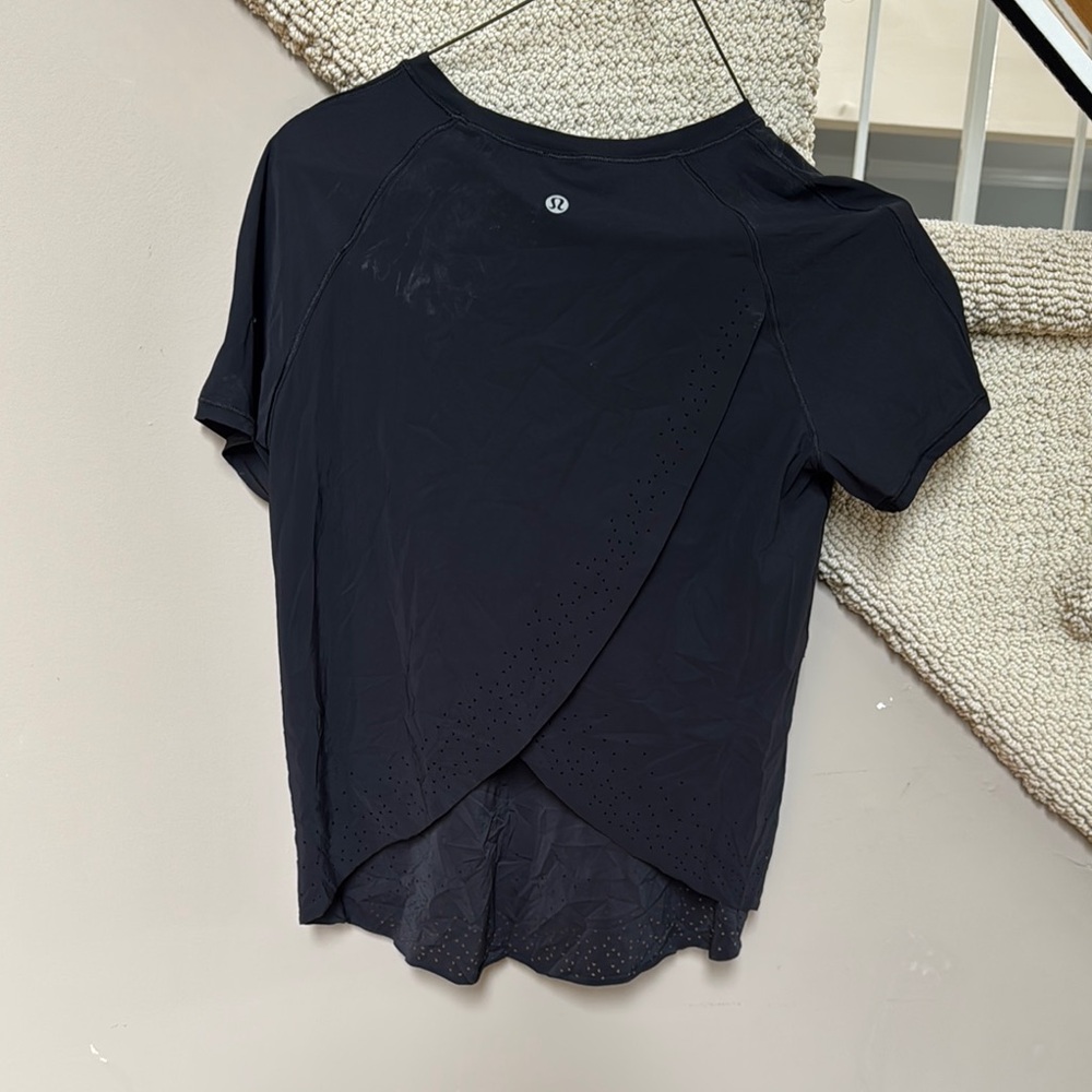 Lululemon Athletica Black Asymmetrical Wrap Short Sleeve Tee